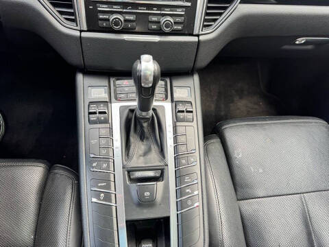 2016 Porsche Macan S