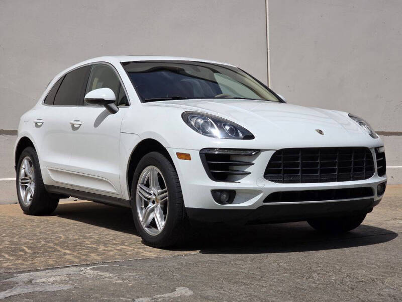 2016 Porsche Macan S