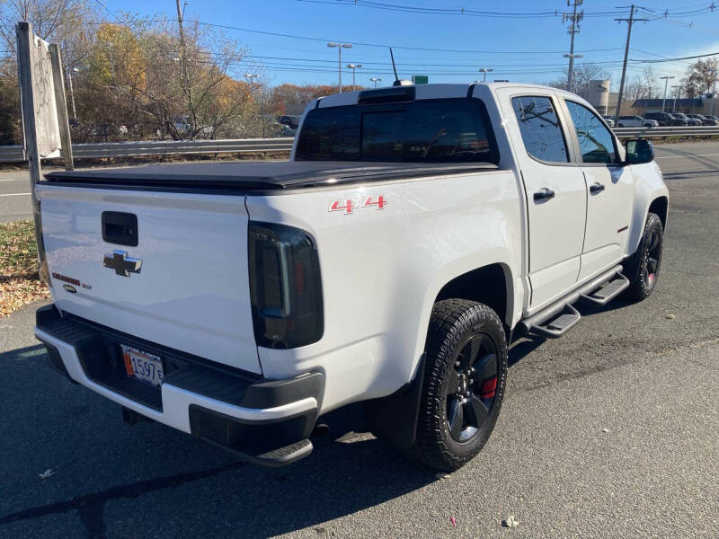 2018 Chevrolet Colorado LT photo 8