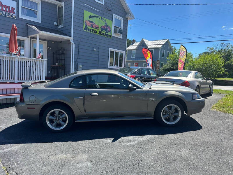 2002 Ford Mustang GT Deluxe