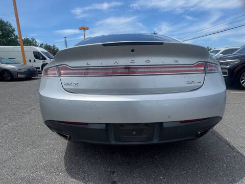2013 Lincoln MKZ