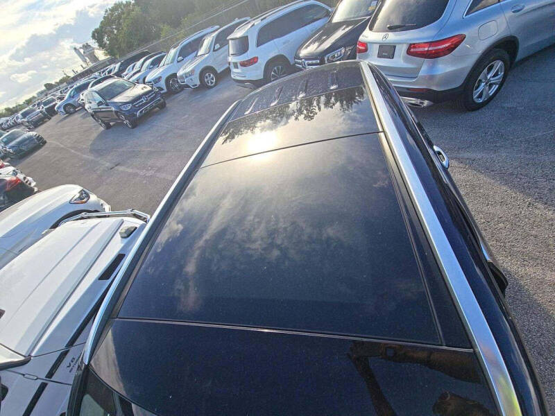 2021 Mercedes-Benz GLC GLC 300