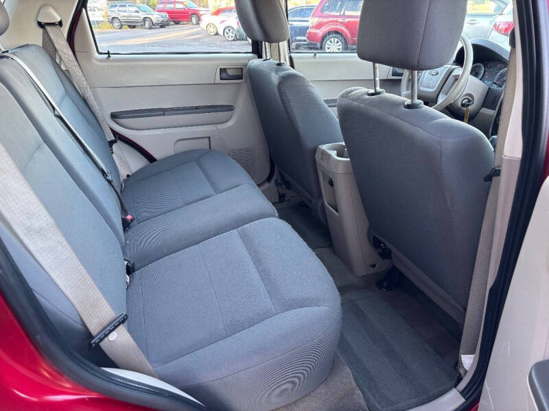 2009 Ford Escape XLS