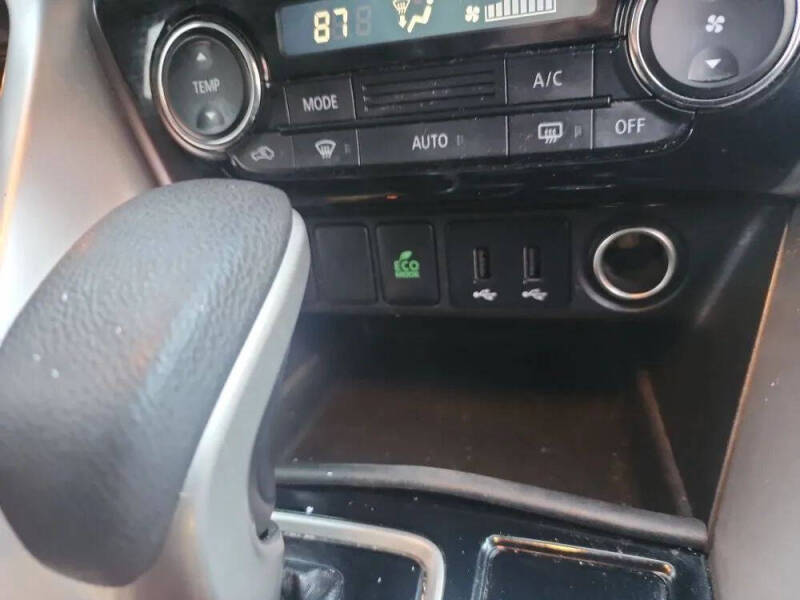 2018 Mitsubishi Eclipse Cross LE