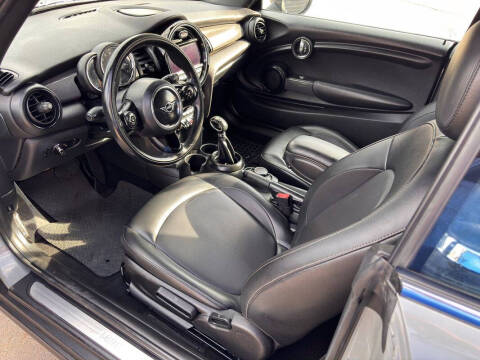 2019 MINI Convertible Cooper