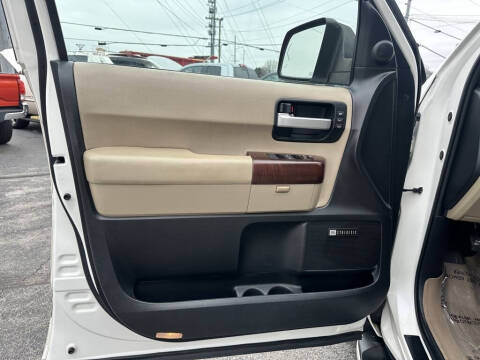 2013 Toyota Sequoia Platinum