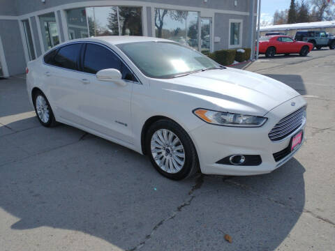 2016 Ford Fusion Hybrid for sale at West Motor Company in Preston ID