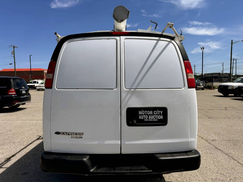 2013 Chevrolet Express 2500
