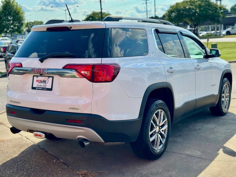 2017 GMC Acadia SLE-2
