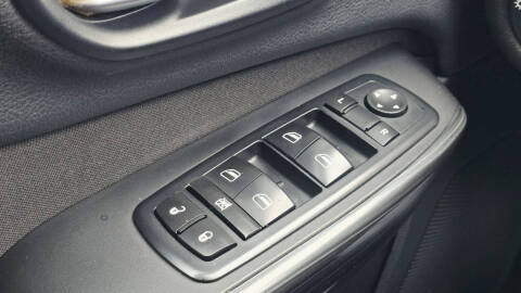 2015 Jeep Cherokee Sport