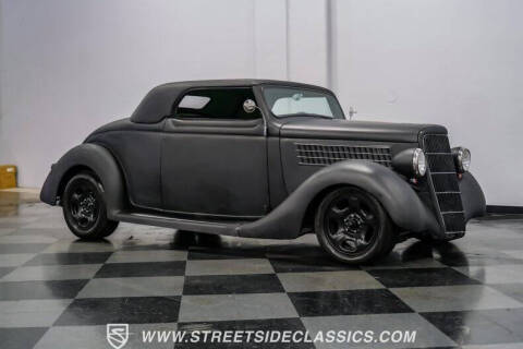 1935 Ford Cabriolet