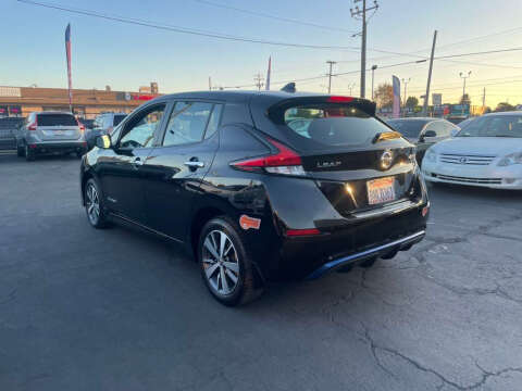 2019 Nissan LEAF S PLUS