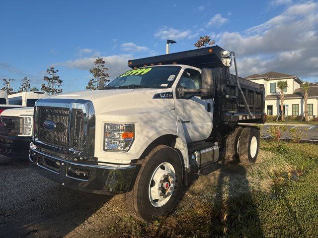 2025 Ford F-750 Super Duty