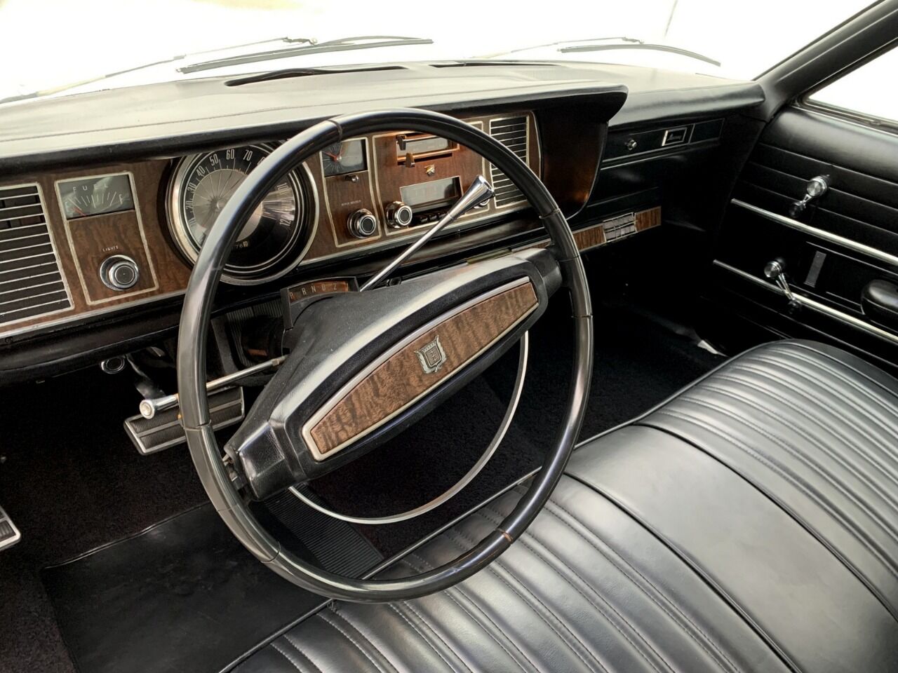 1968 Mercury Monterey 40