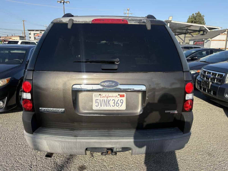 2006 Ford Explorer XLT
