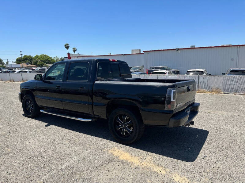 2007 GMC Sierra 1500 Classic Denali