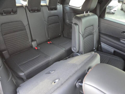 2025 Nissan Pathfinder Rock Creek