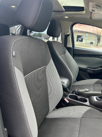 2012 Ford Focus SE