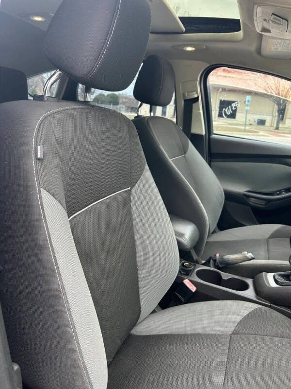 2012 Ford Focus SE