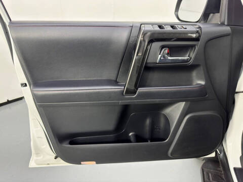 2022 Toyota 4Runner TRD Off-Road Premium