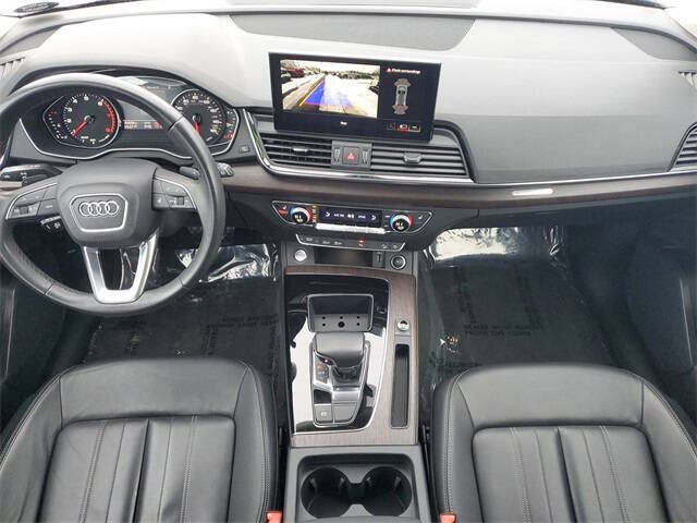 2023 Audi Q5 quattro Premium 40 TFSI