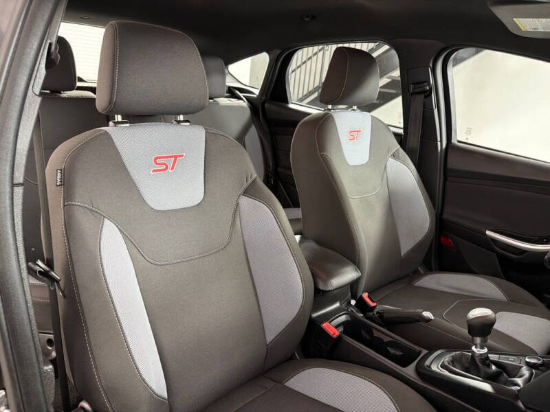 2016 Ford Focus ST