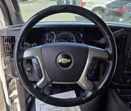 2017 Chevrolet Express 2500