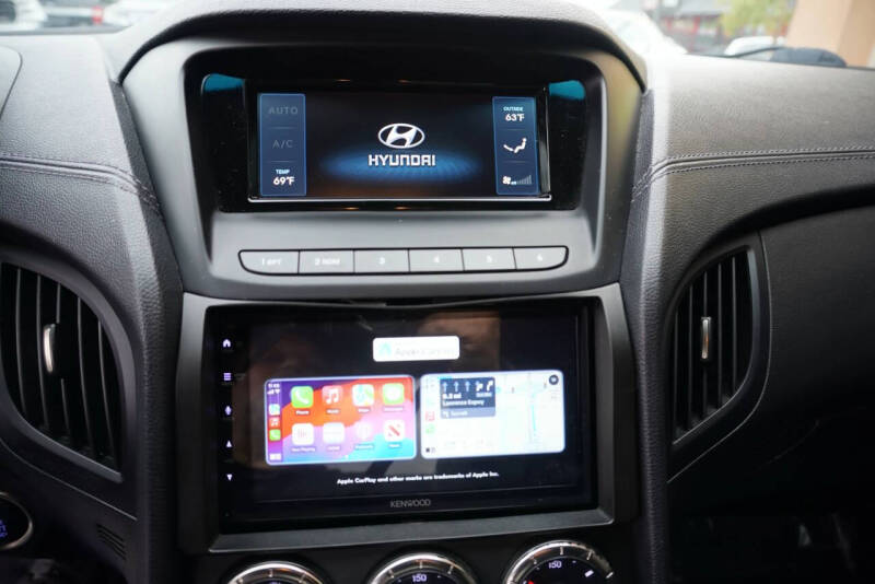 2016 Hyundai Genesis Coupe