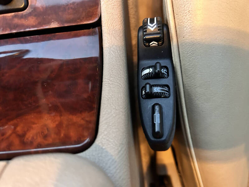 1999 Mercedes-Benz E-Class E 320 4MATIC