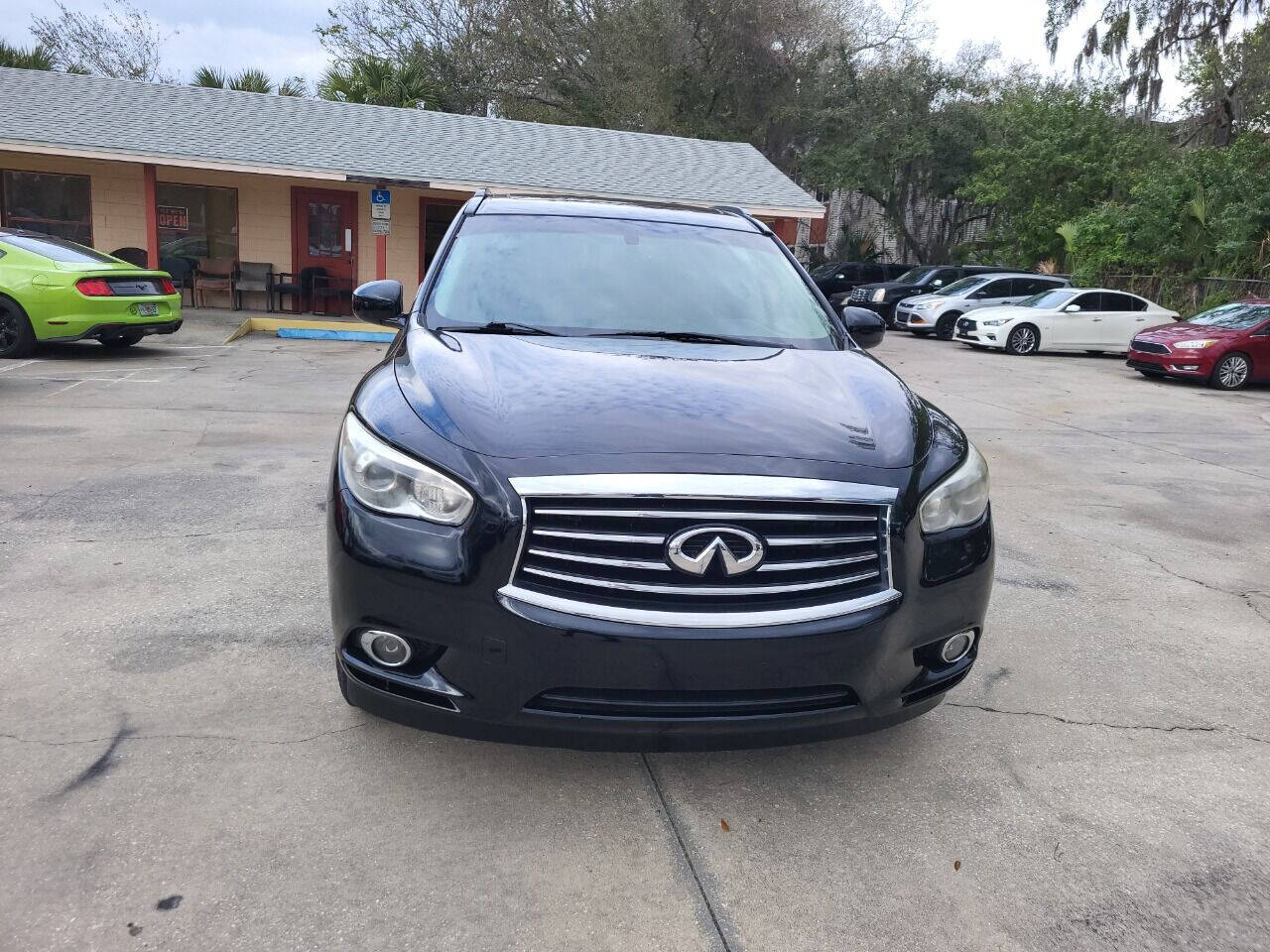 2014 INFINITI QX60 for sale at FAMILY AUTO BROKERS in Longwood, FL