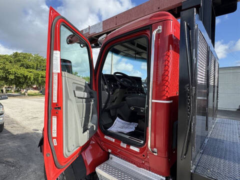 2016 Kenworth T880
