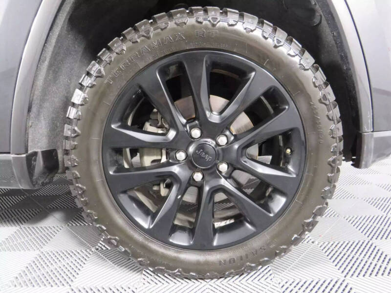 2019 Jeep Grand Cherokee Altitude