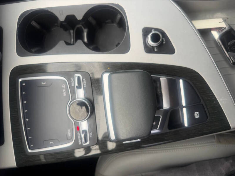 2018 Audi Q7 2.0T quattro Premium Plus