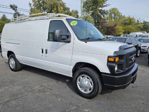 2014 Ford E-Series E-150