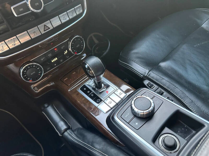 2015 Mercedes-Benz G-Class G 550