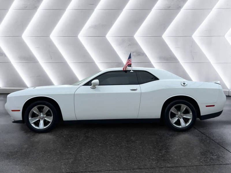 2019 Dodge Challenger SXT