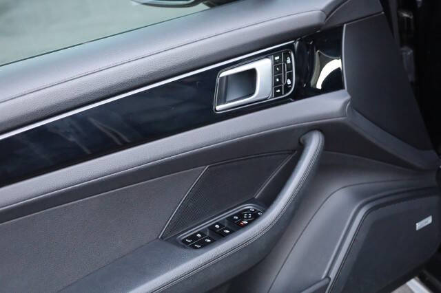 2019 Porsche Panamera