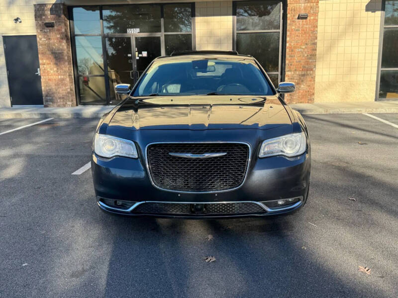 2017 Chrysler 300 C