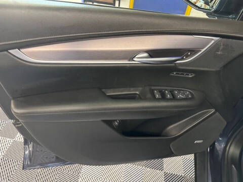 2018 Cadillac XT5 Premium Luxury