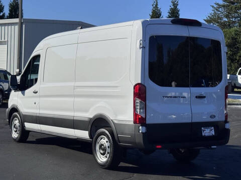 2026 Ford Transit 250