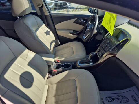 2012 Buick Verano Leather Group