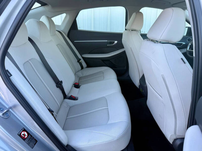 2023 Hyundai Sonata SE