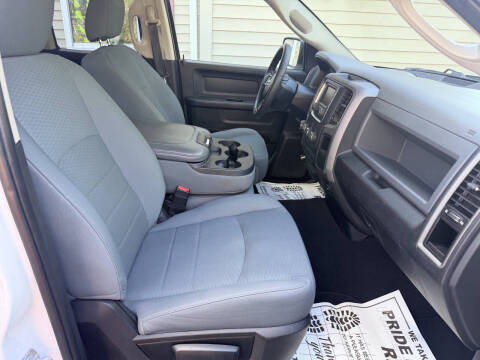 2017 RAM 1500 Express