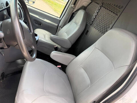 2008 Ford E-Series E-250