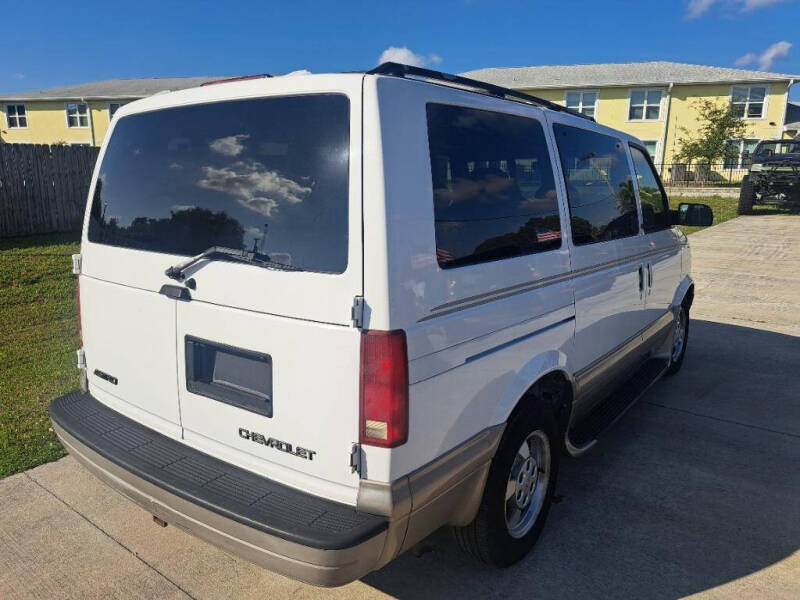2003 Chevrolet Astro LS