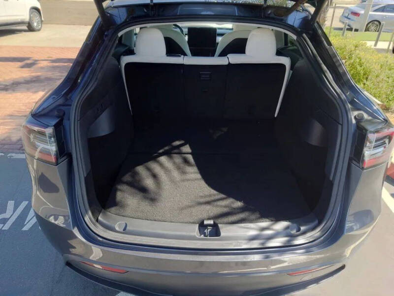 2020 Tesla Model Y Long Range