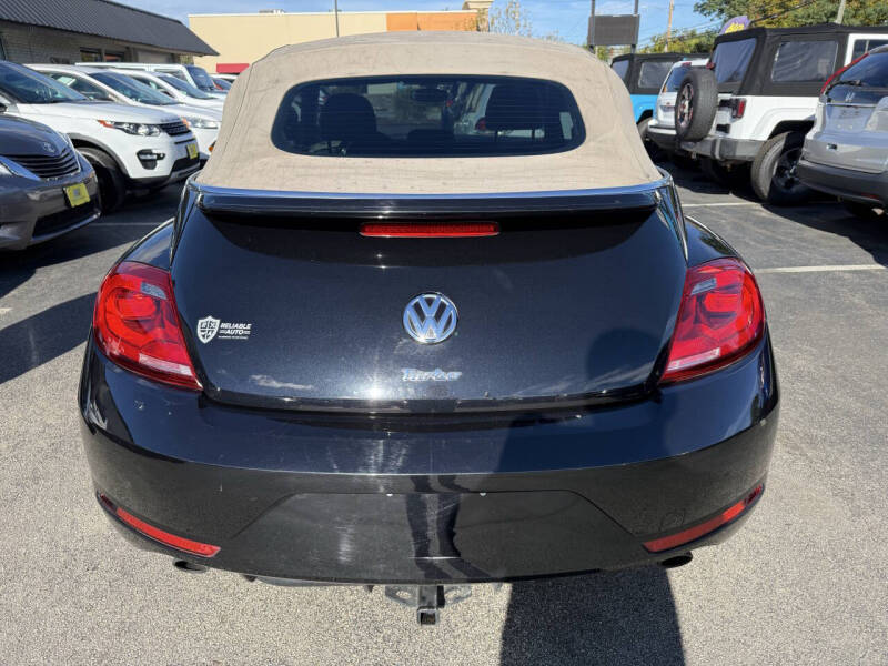 2013 Volkswagen Beetle Convertible Turbo
