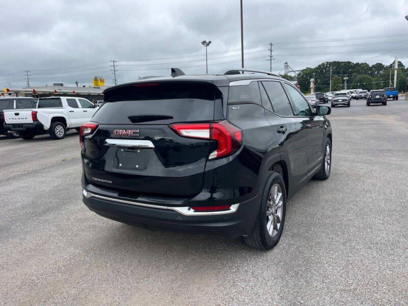 2022 GMC Terrain SLT