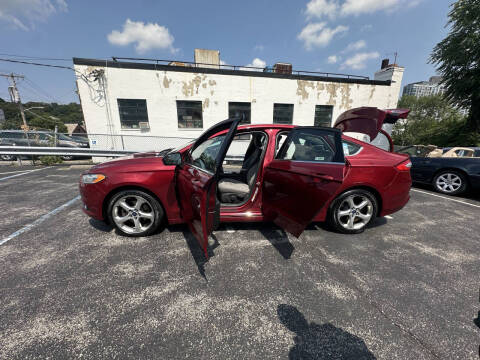 2016 Ford Fusion S