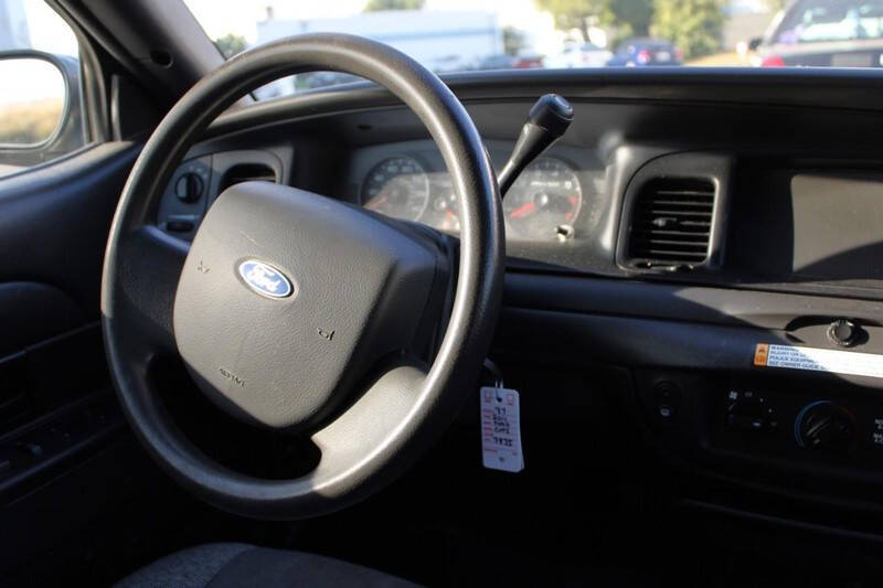 2011 Ford Crown Victoria